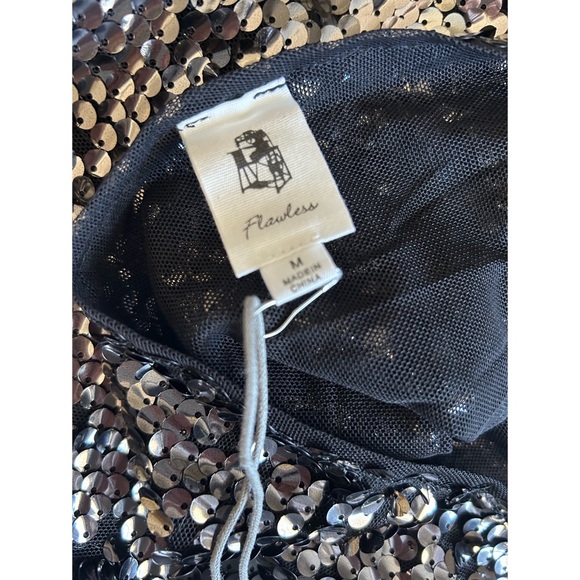 VICI - BROADWAY SEQUIN MOCK NECK LONG SLEEVE TOP - BLACK - M - Picture 9 of 11